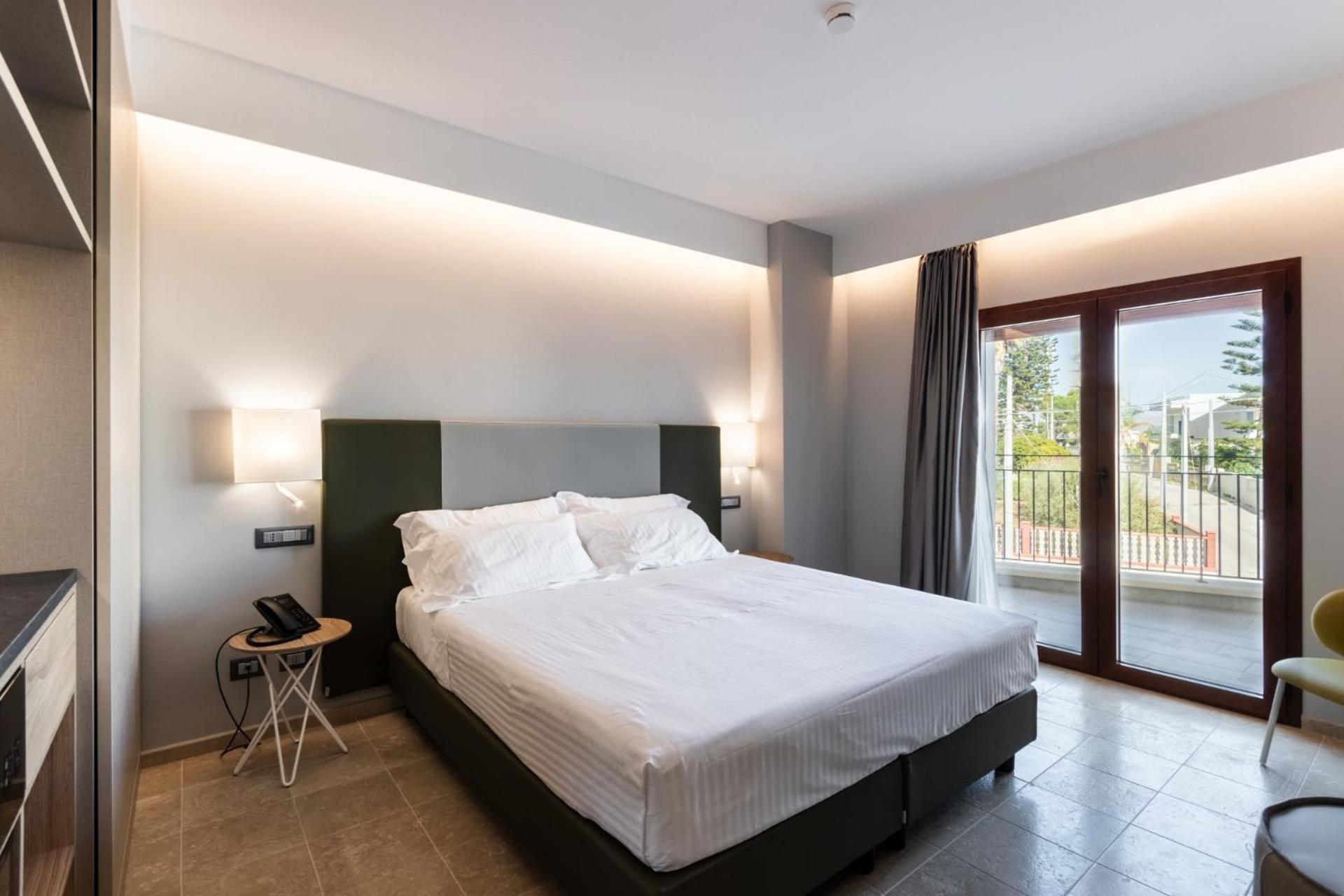 Hotel Netum Mare Lido di Noto Exterior photo